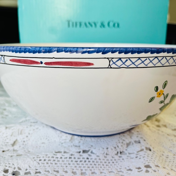 Tiffany Lisbon Large Salad Serving Bowl 10 inch in Excellent Condition with Box - Picture 10 of 11